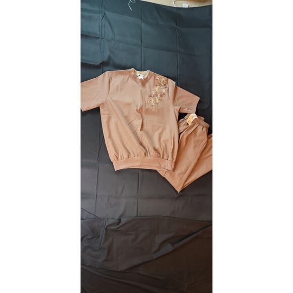 Bonworth 2 Piece Outfit Brown With Floral Embroidered Size Small, Top NWT - Picture 5 of 12